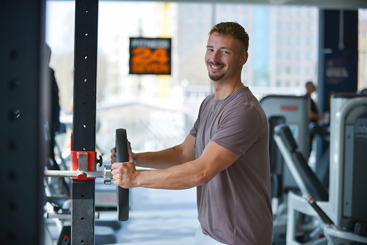 Fitness24Seven hyvinvointipalvelut yrityksille