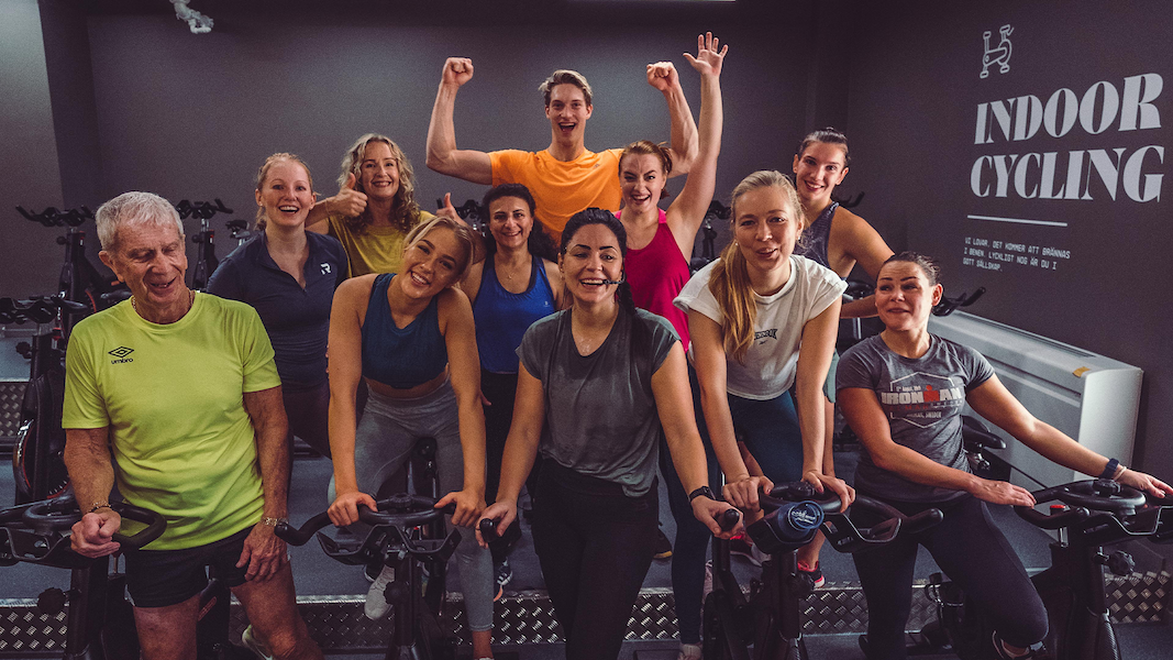 Gruppträning Cycling Base Spinning Fitness24Seven